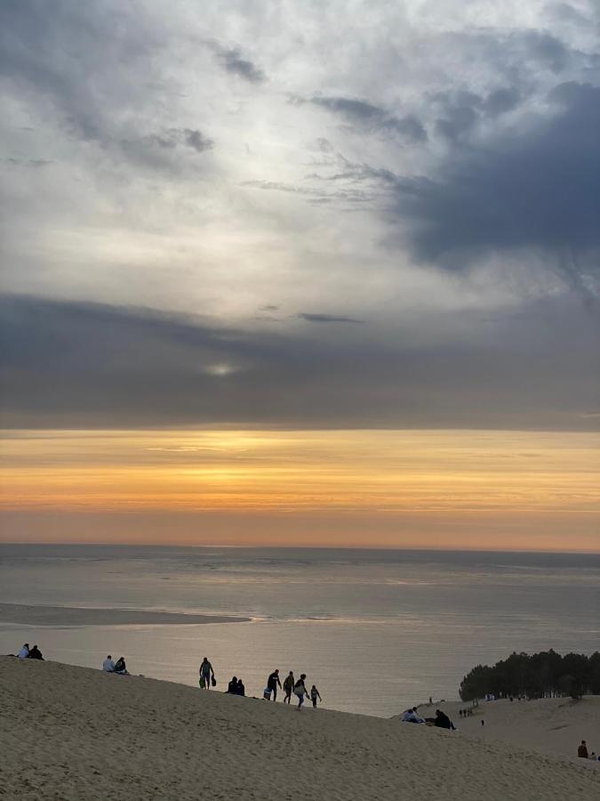 Appartement 3P, 72M2, Centre Ville, Parking Prive Tout Confort Biscarrosse Εξωτερικό φωτογραφία